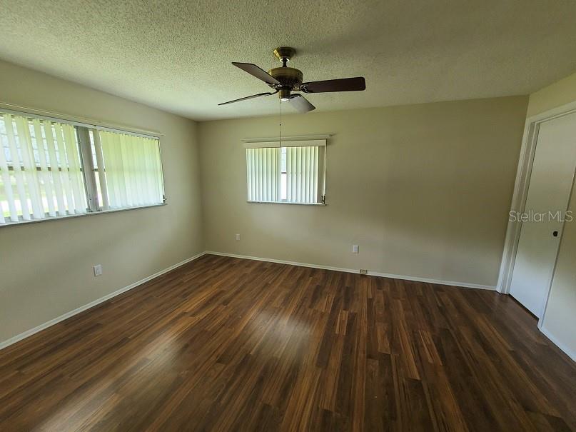 Image 13 of 21 For 5040 Essex Lane