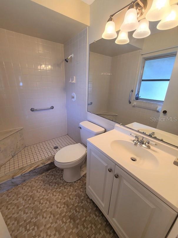 Image 16 of 21 For 5040 Essex Lane