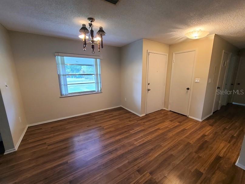 Image 6 of 21 For 5040 Essex Lane