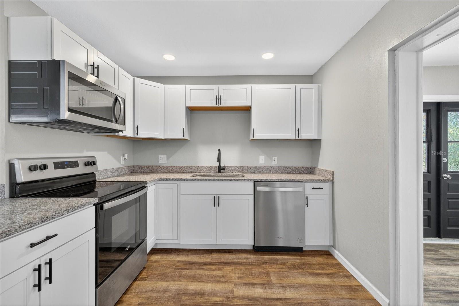 Image 6 of 36 For 5149 Tangelo Drive