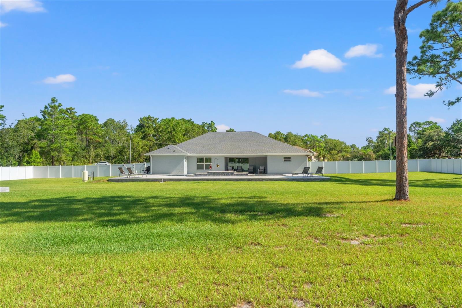 Listing photo id 53 for 11112 Flatwood Avenue