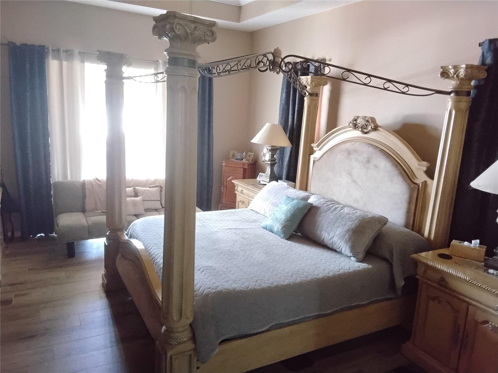 Listing photo id 19 for 2640 Wood Pointe Drive