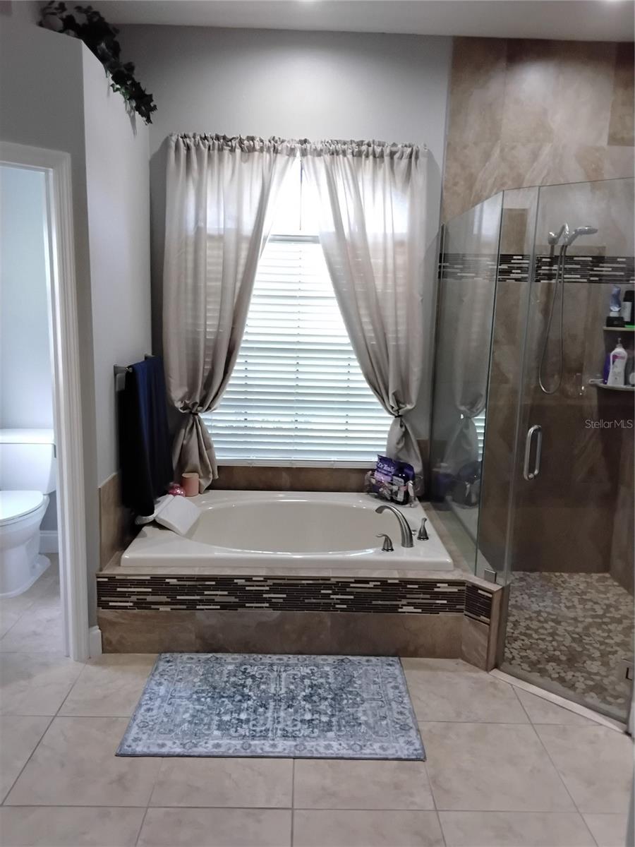 Listing photo id 27 for 2640 Wood Pointe Drive