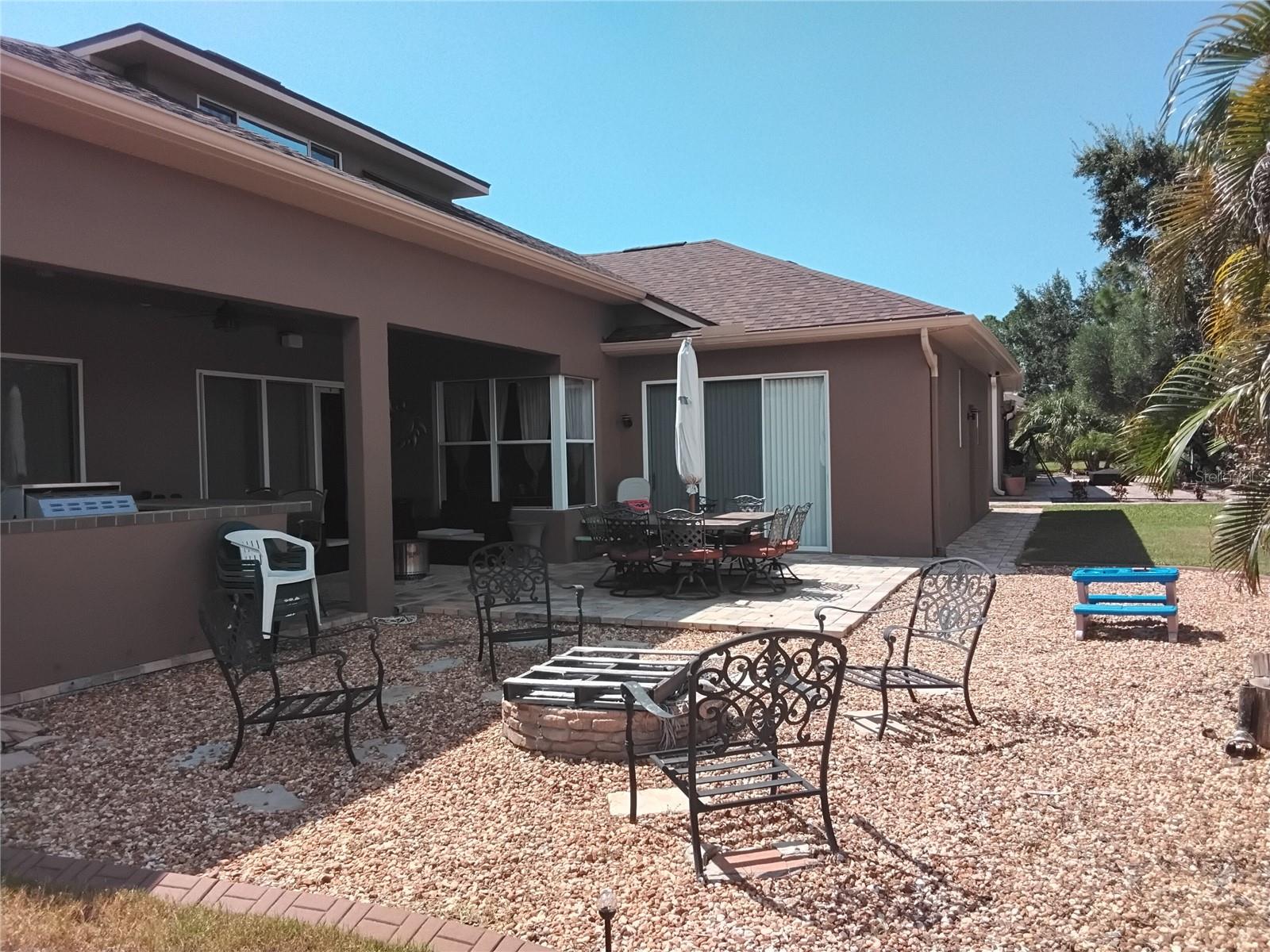 Listing photo id 48 for 2640 Wood Pointe Drive