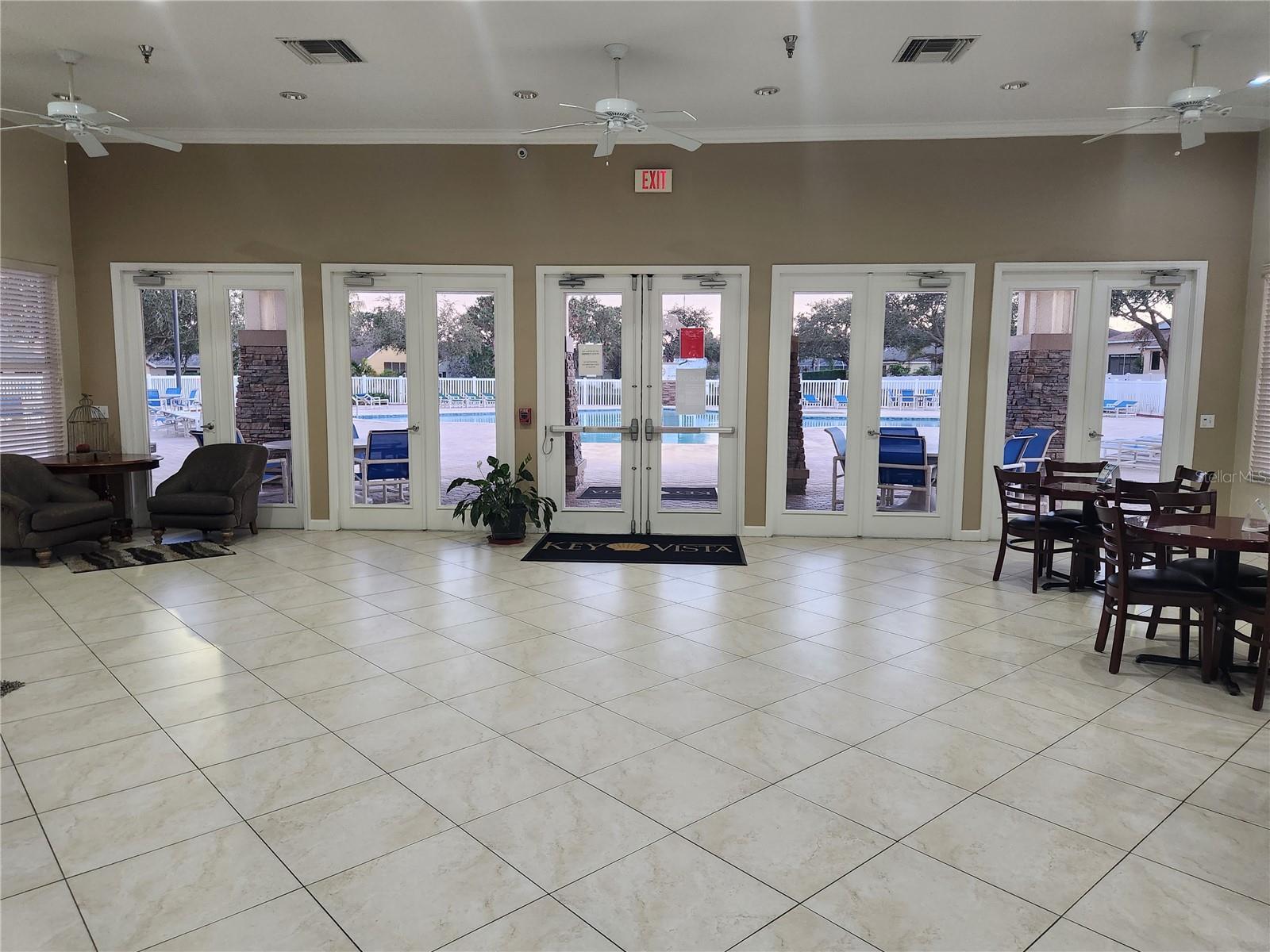 Listing photo id 56 for 2640 Wood Pointe Drive