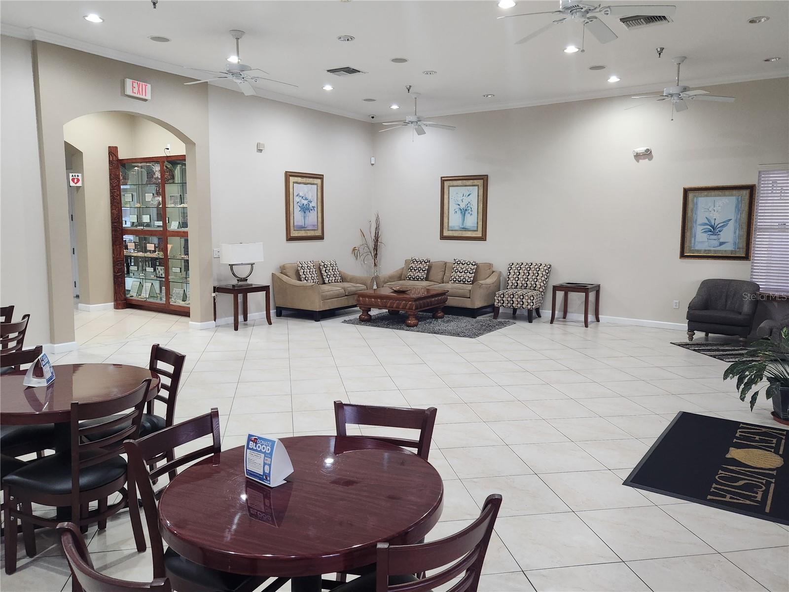 Listing photo id 57 for 2640 Wood Pointe Drive