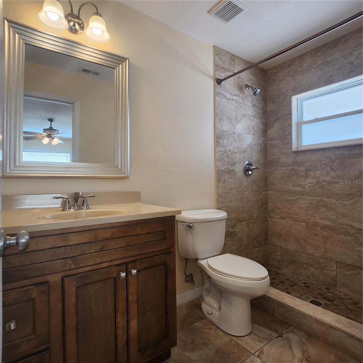 Image 10 of 14 For 6336 Bonaire Avenue