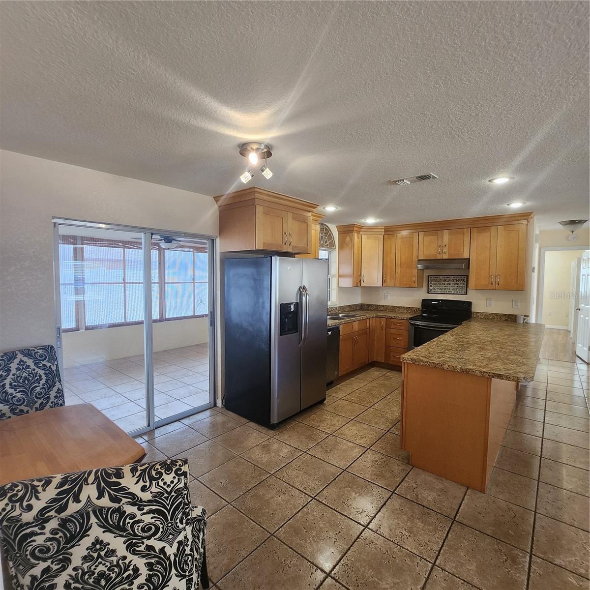 Image 7 of 14 For 6336 Bonaire Avenue