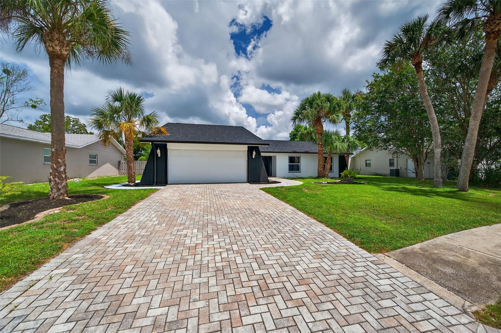 Details for 10221 Landmark Drive, HUDSON, FL 34667