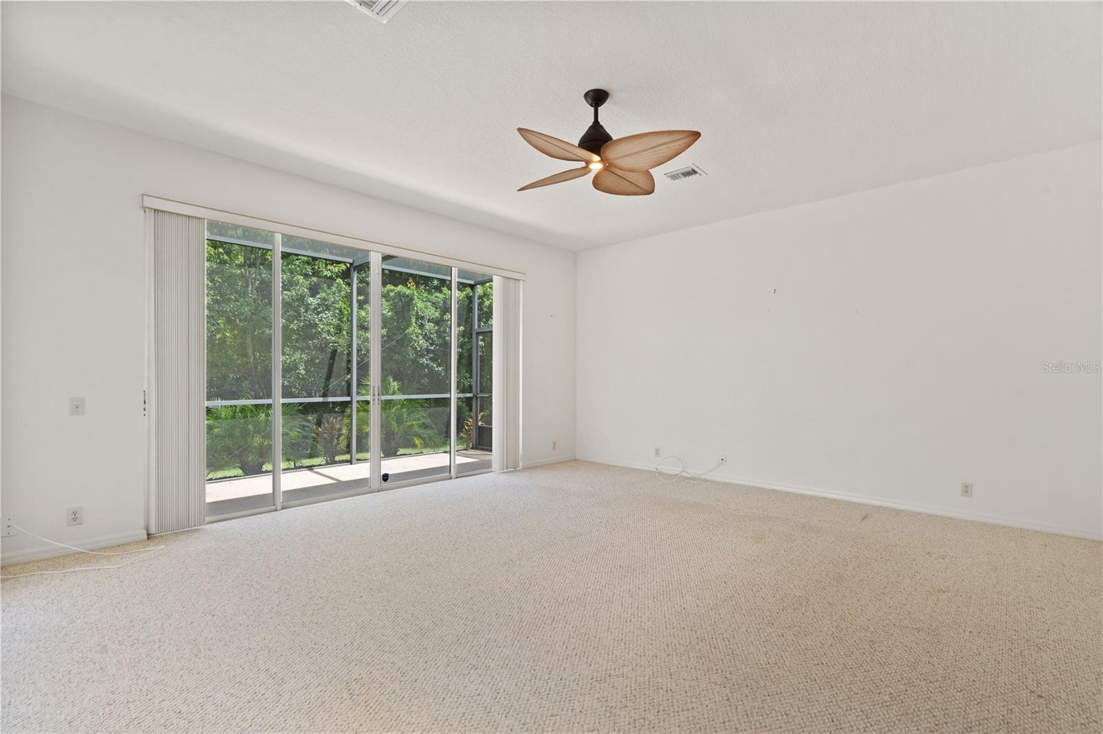 Image 19 of 71 For 3870 Whistlewood Circle