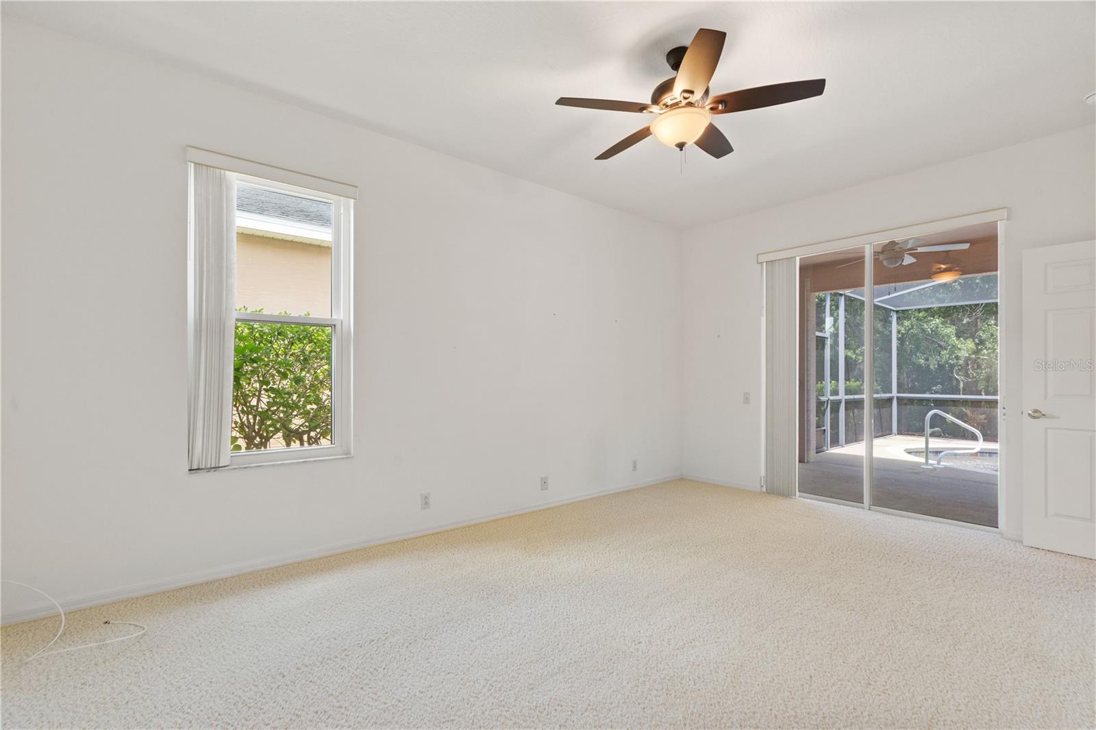 Image 23 of 71 For 3870 Whistlewood Circle