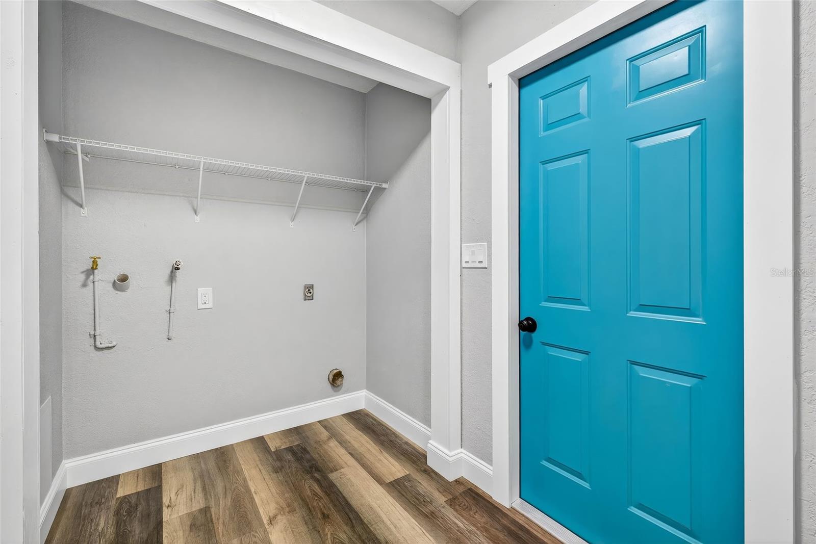 Image 31 of 39 For 722 16th Avenue Nw