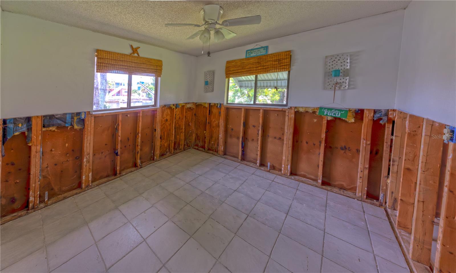 Image 30 of 36 For 4011 Centavo Court