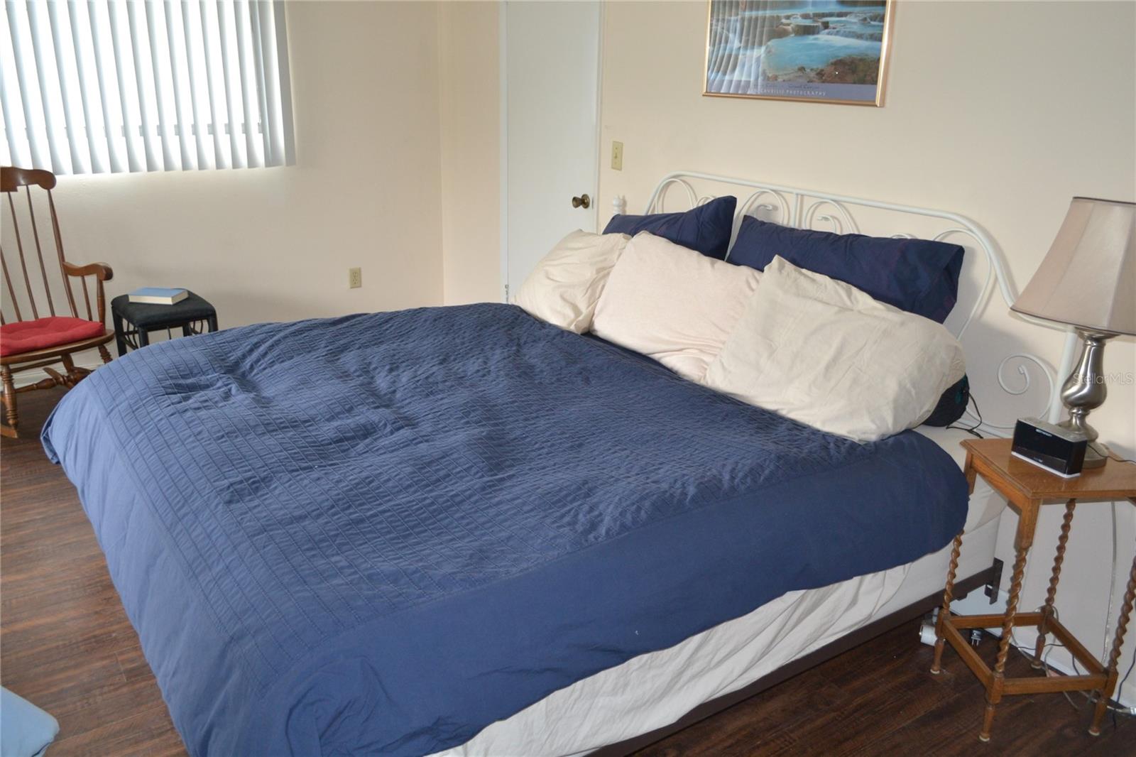 Image 11 of 40 For 2375 Fox Chase Boulevard 260