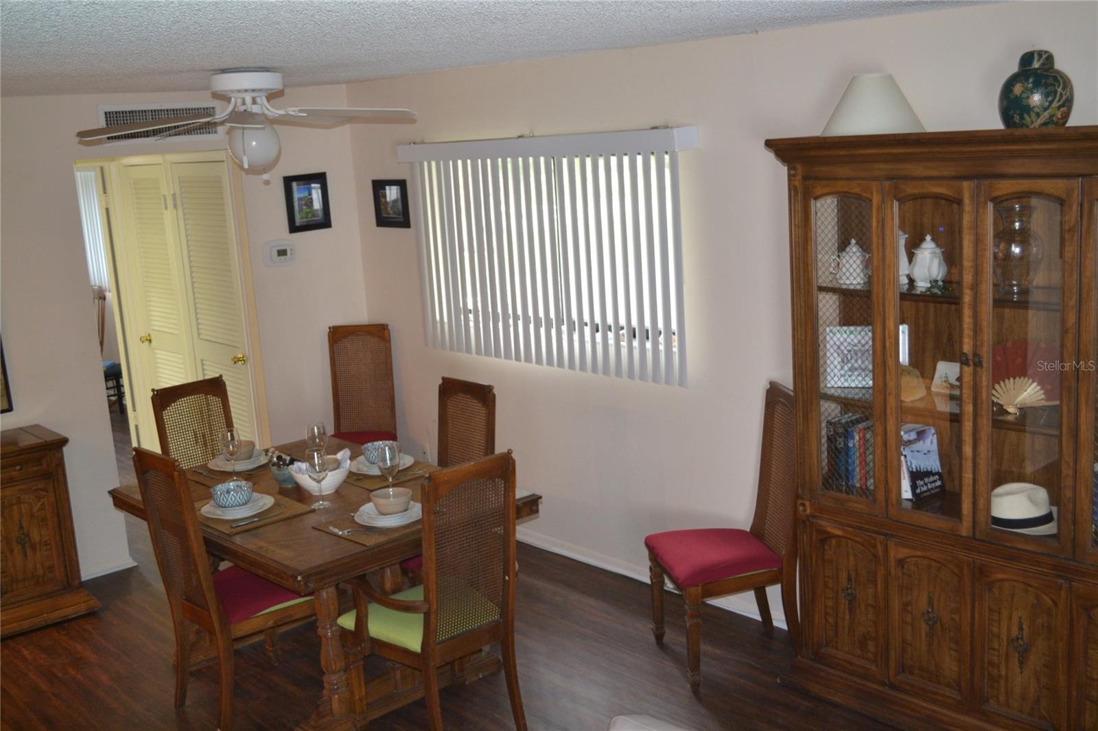 Image 6 of 40 For 2375 Fox Chase Boulevard 260
