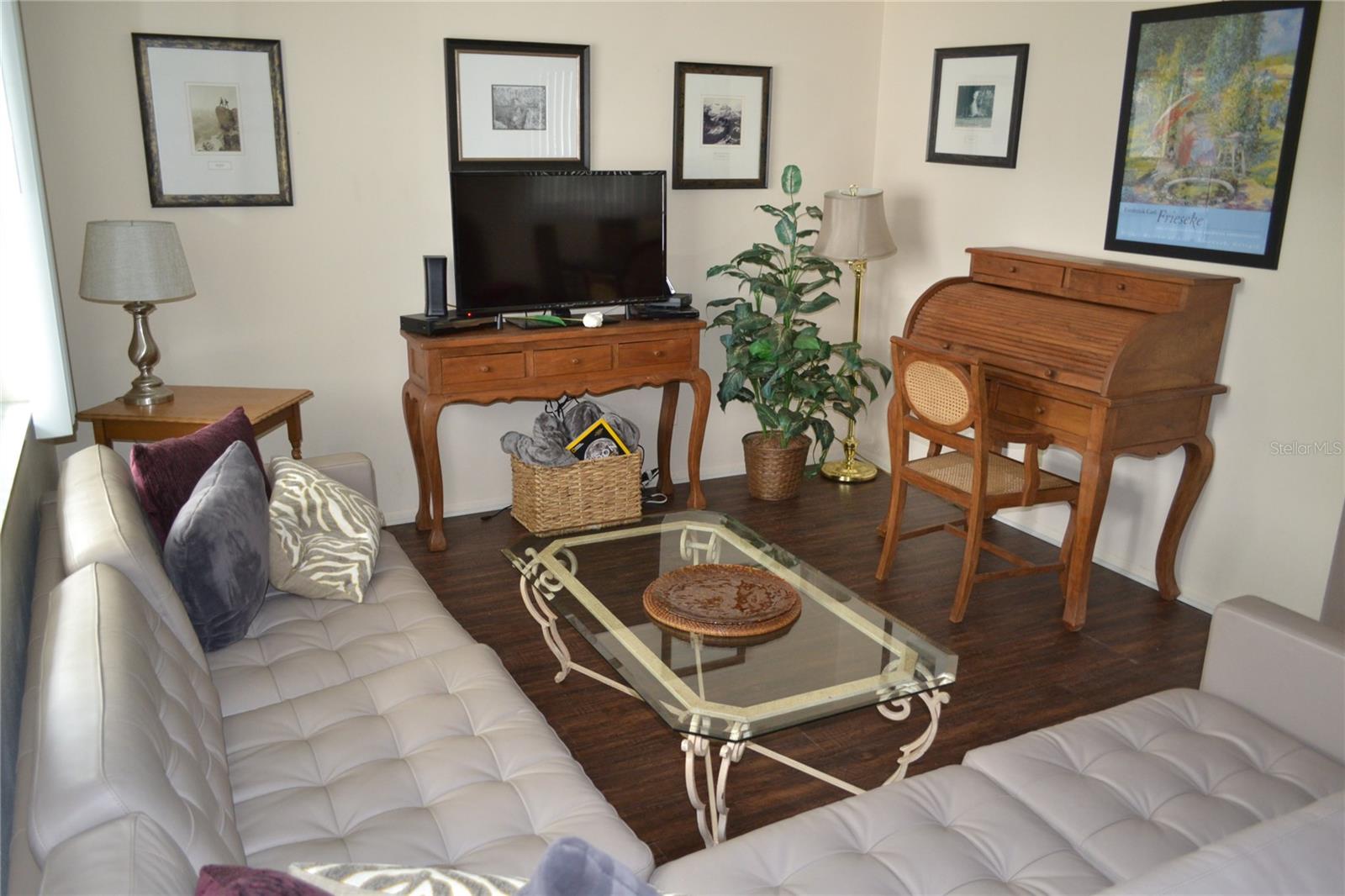 Image 7 of 40 For 2375 Fox Chase Boulevard 260