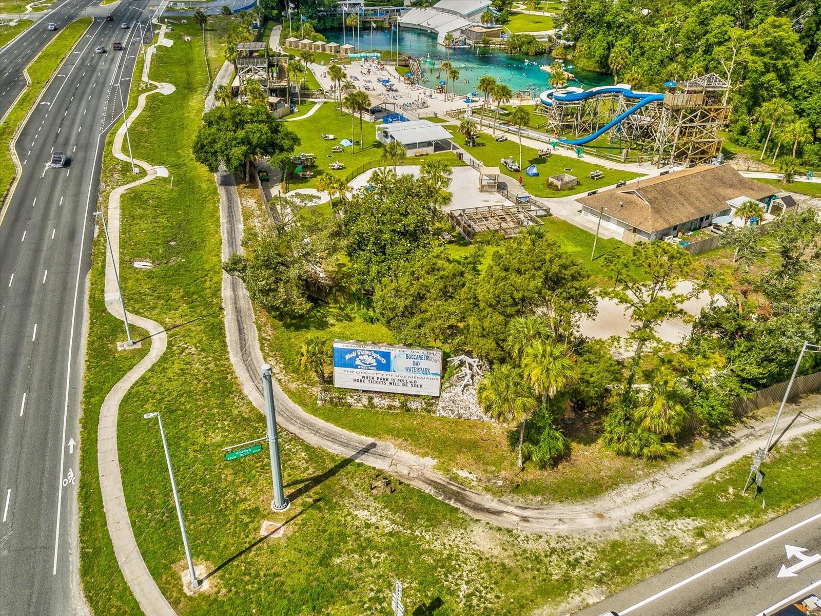 Image 4 of 5 For Lot 9 Commercial Way