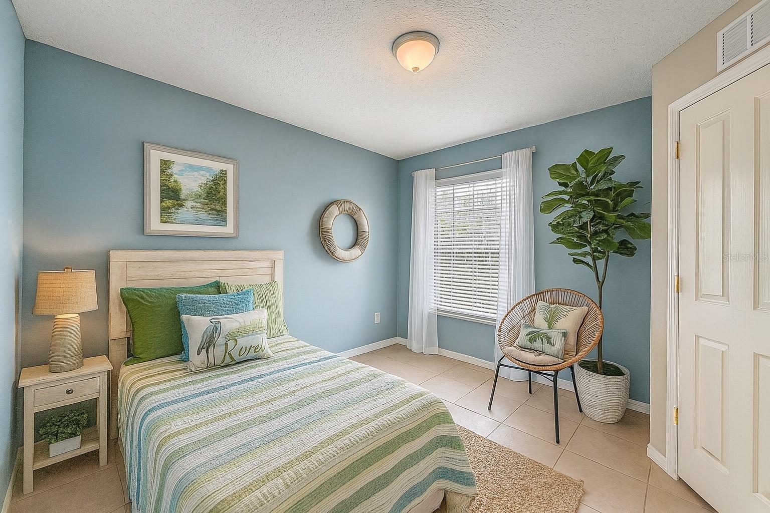 Image 10 of 16 For 5827 Rio Drive