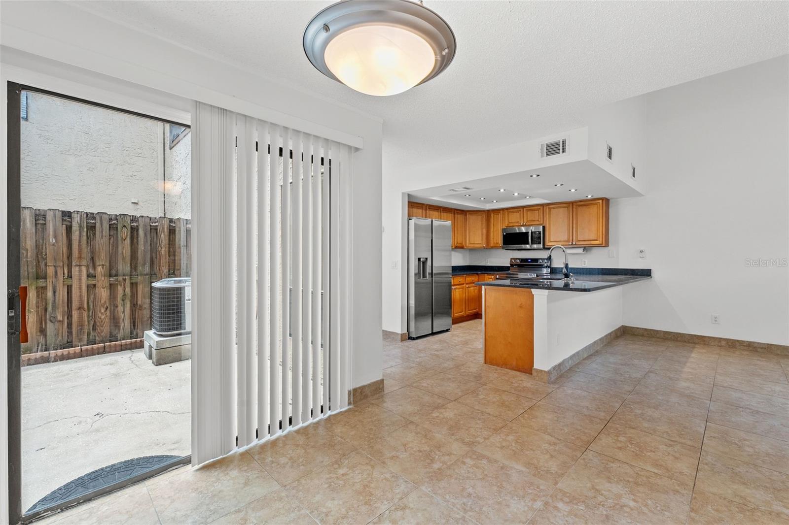 Image 24 of 32 For 6262 142nd Avenue N 1002