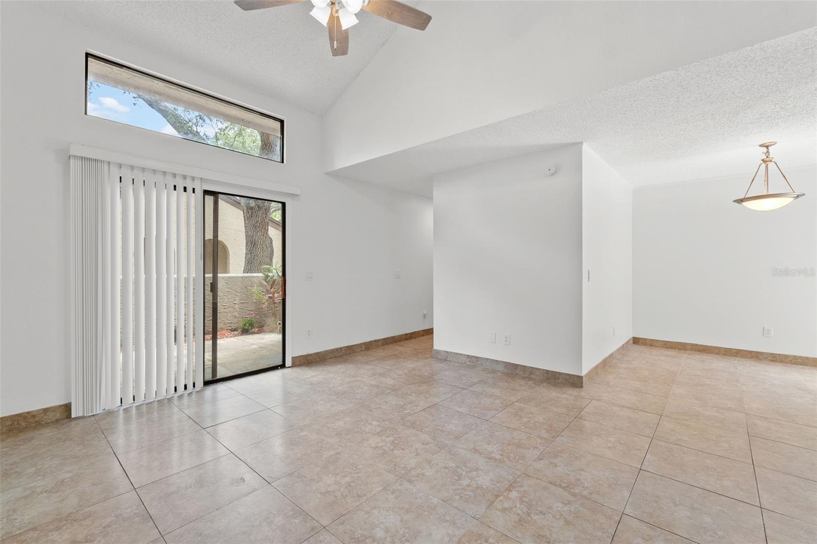 Image 26 of 32 For 6262 142nd Avenue N 1002
