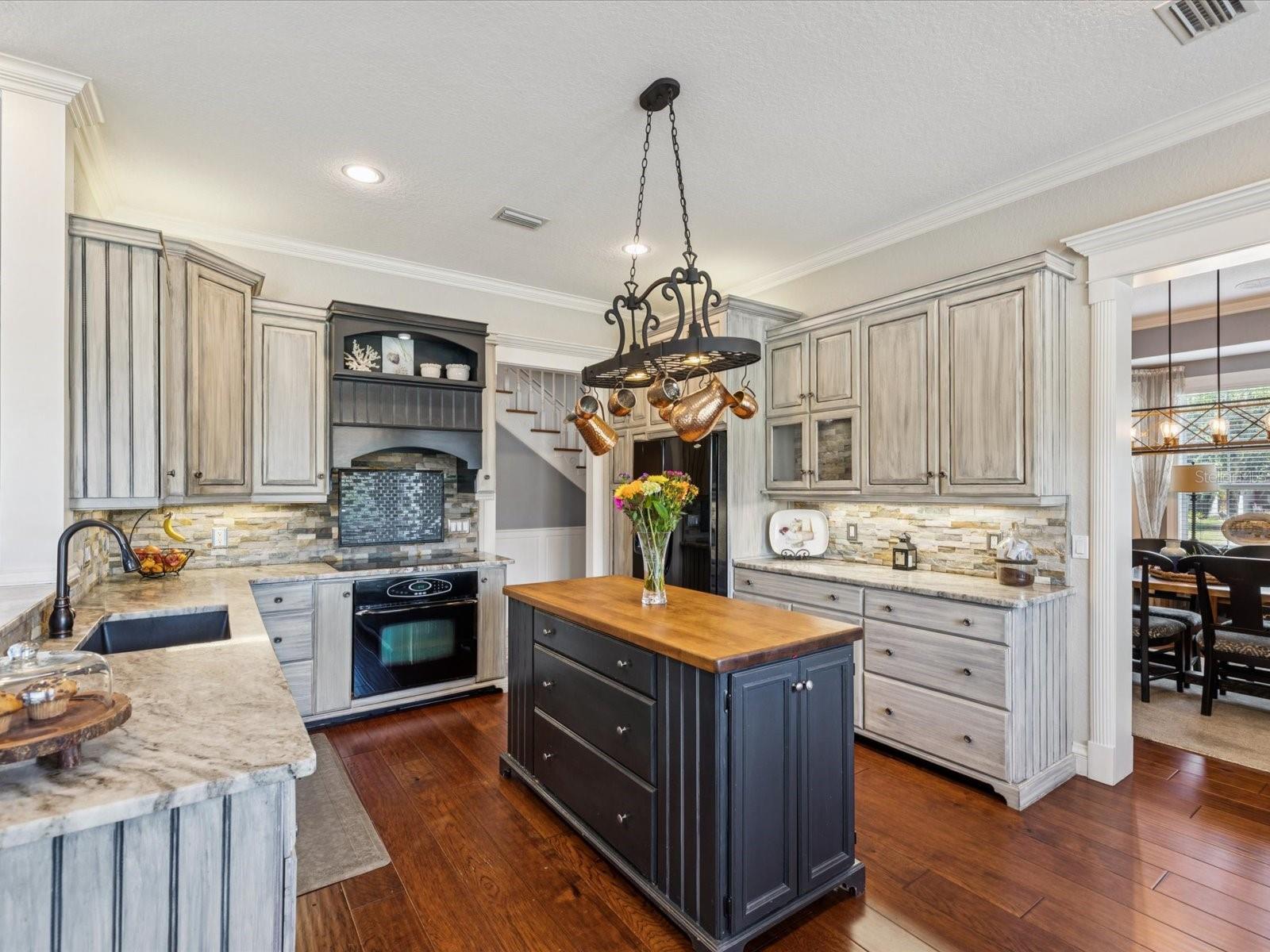Image 13 of 81 For 14018 18th Place E