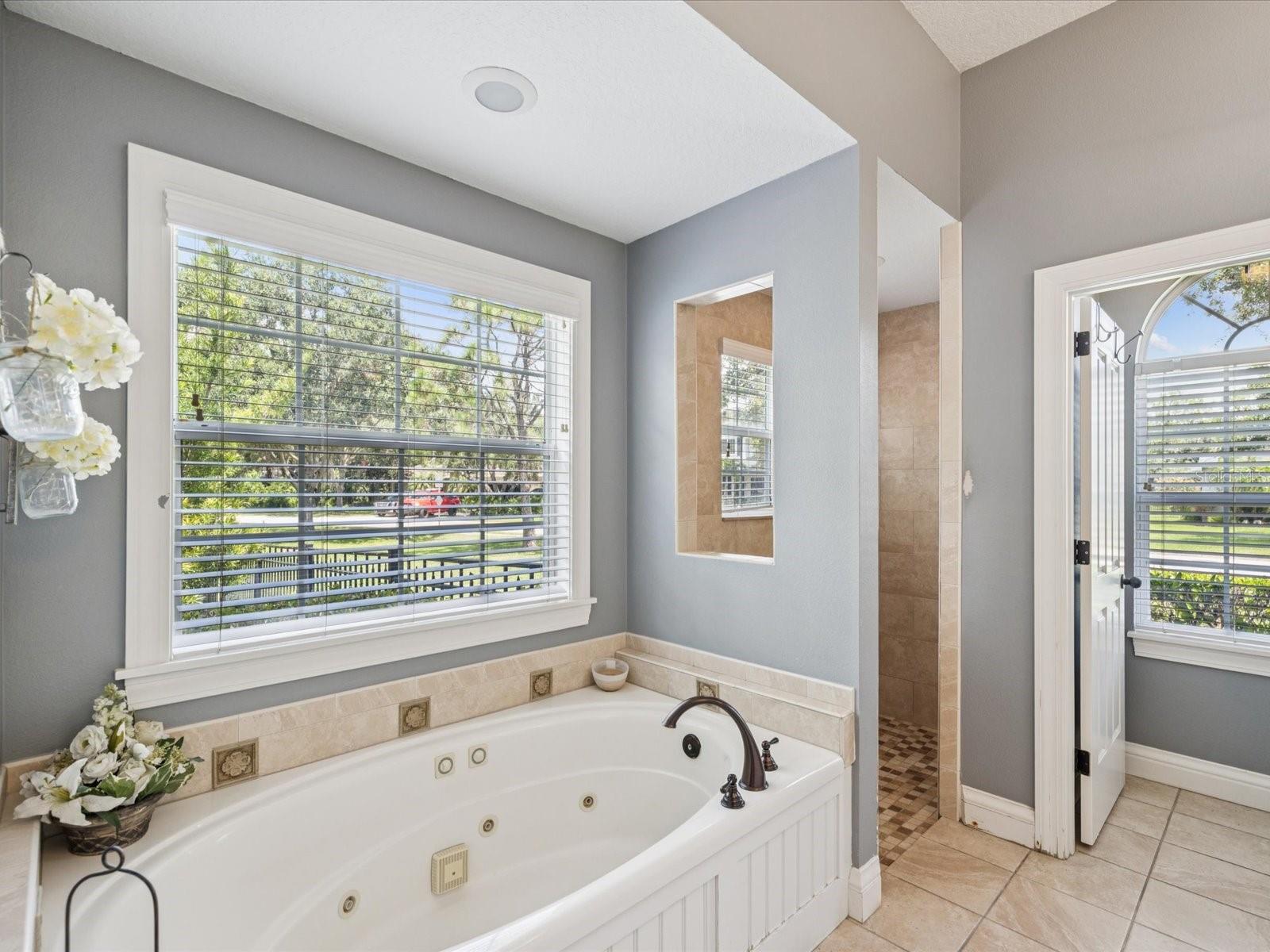 Image 26 of 81 For 14018 18th Place E