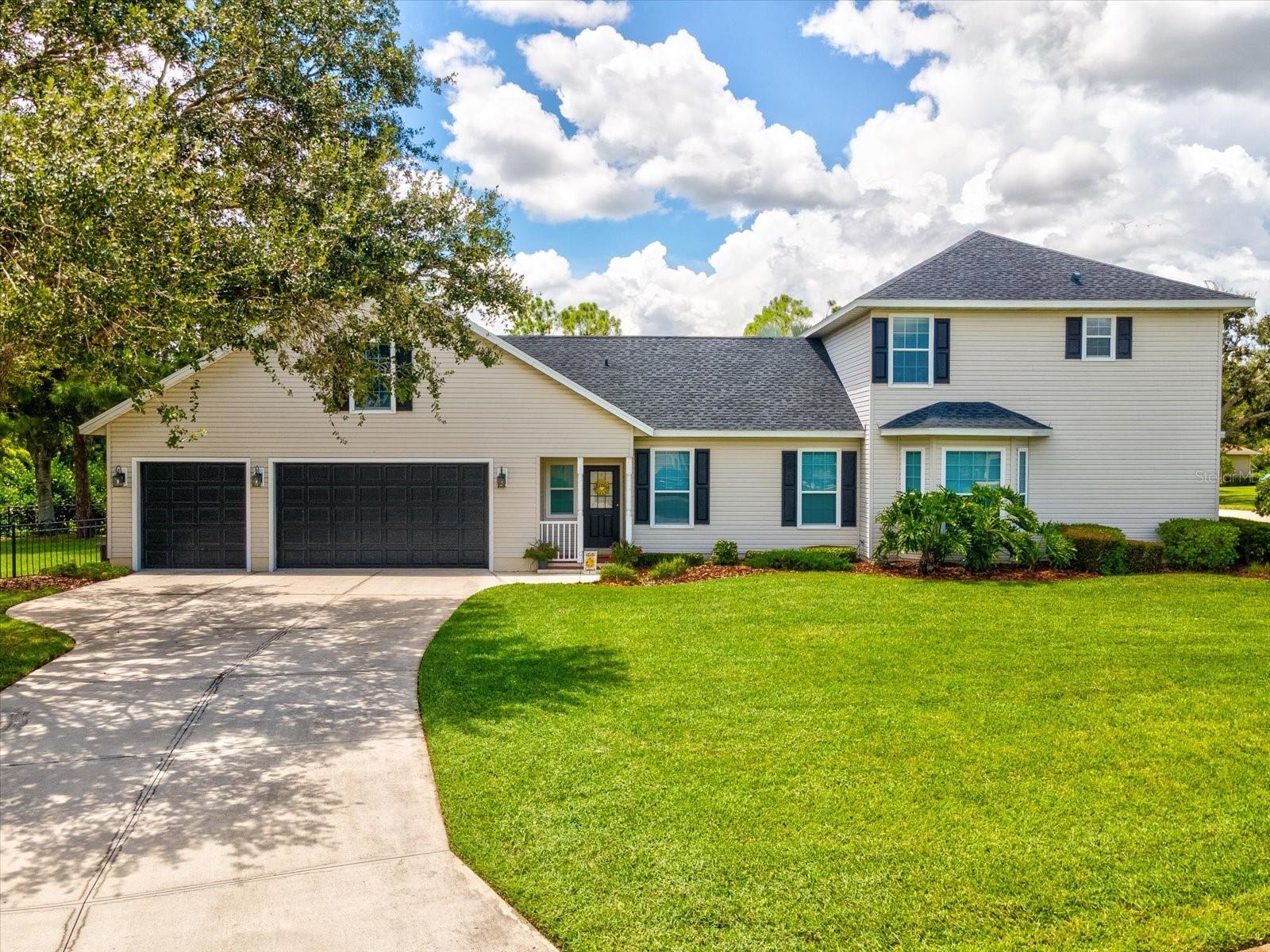 Image 61 of 81 For 14018 18th Place E
