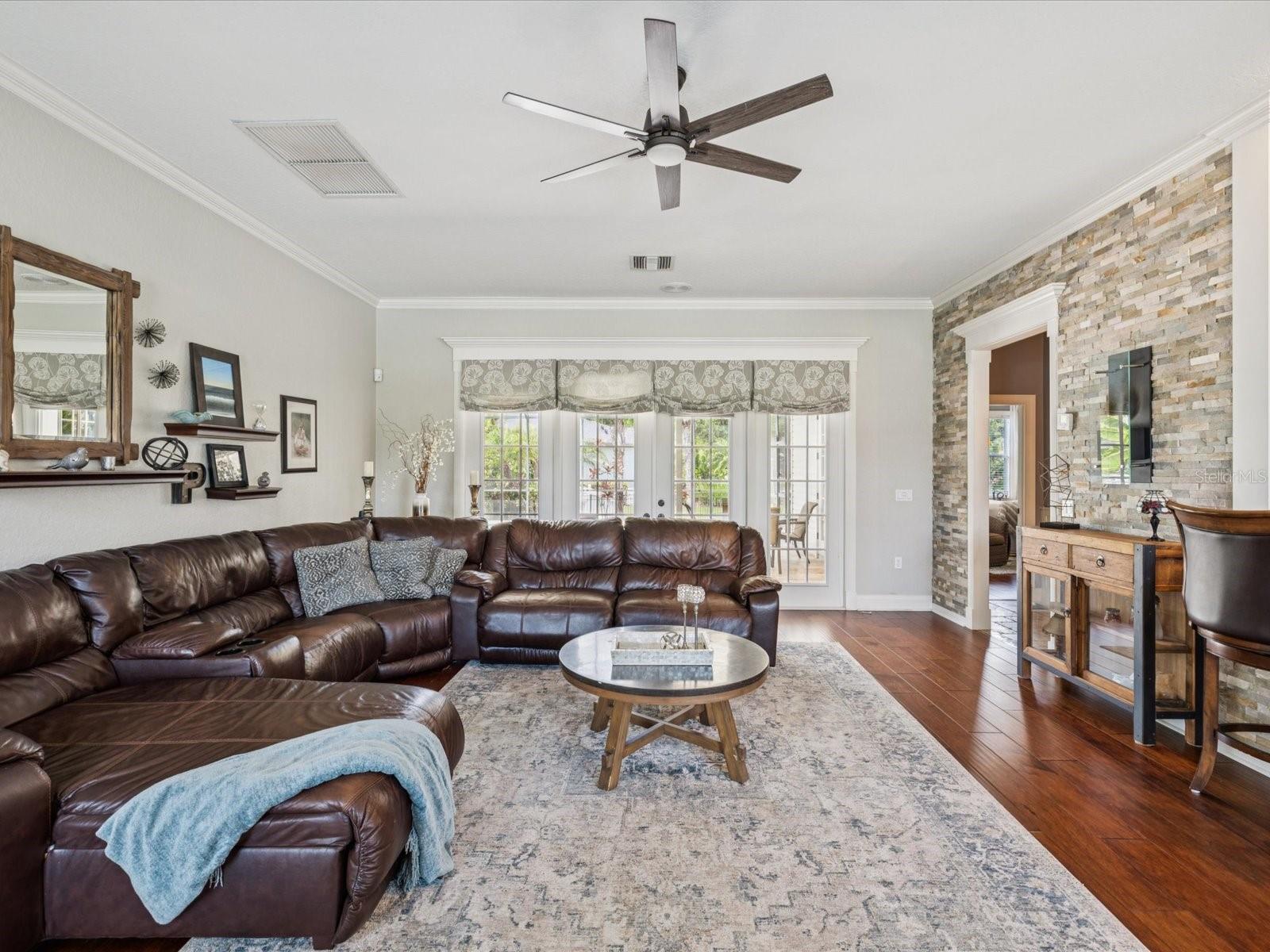 Image 8 of 81 For 14018 18th Place E