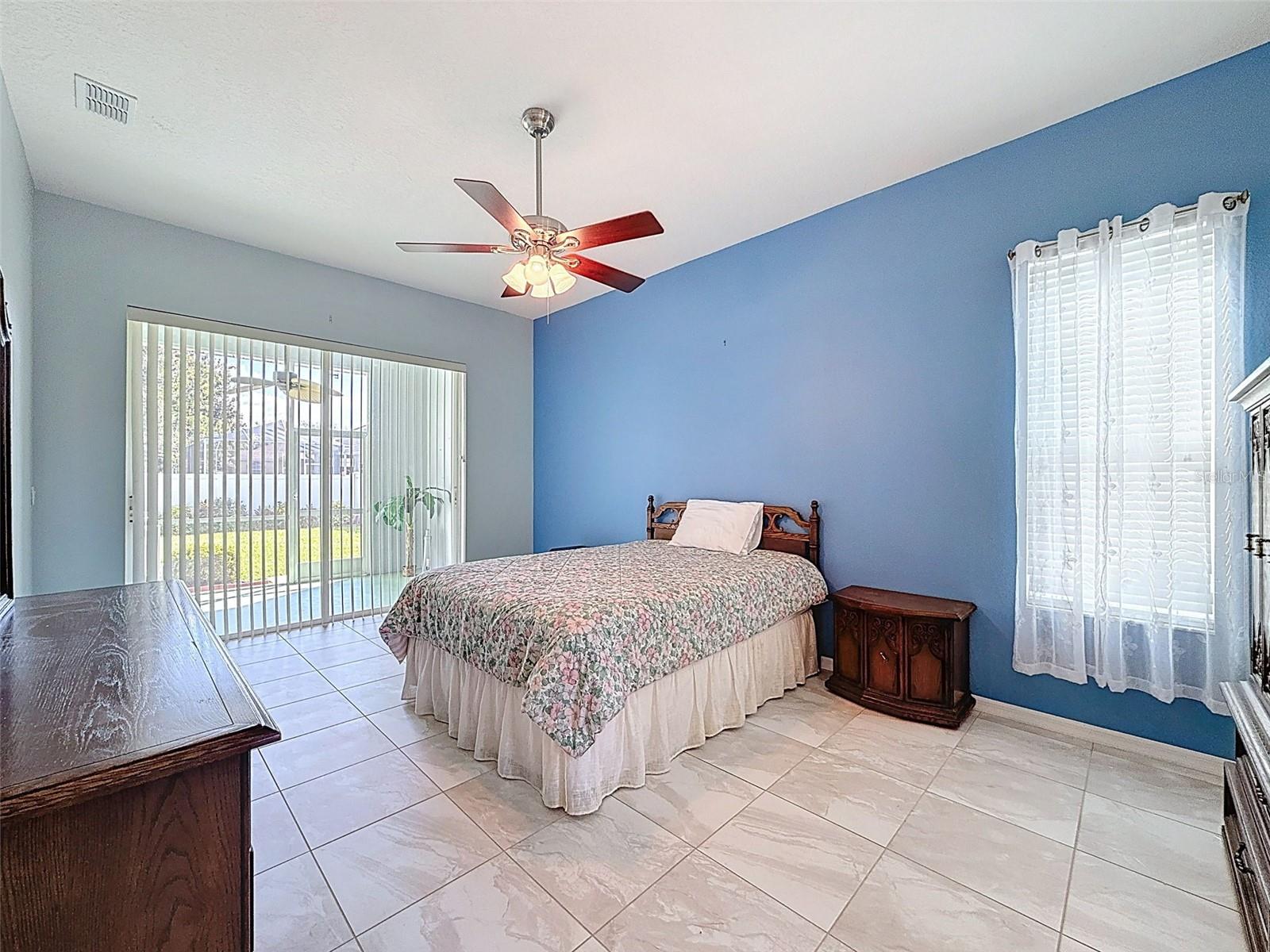 Image 17 of 35 For 7918 Starfire Way