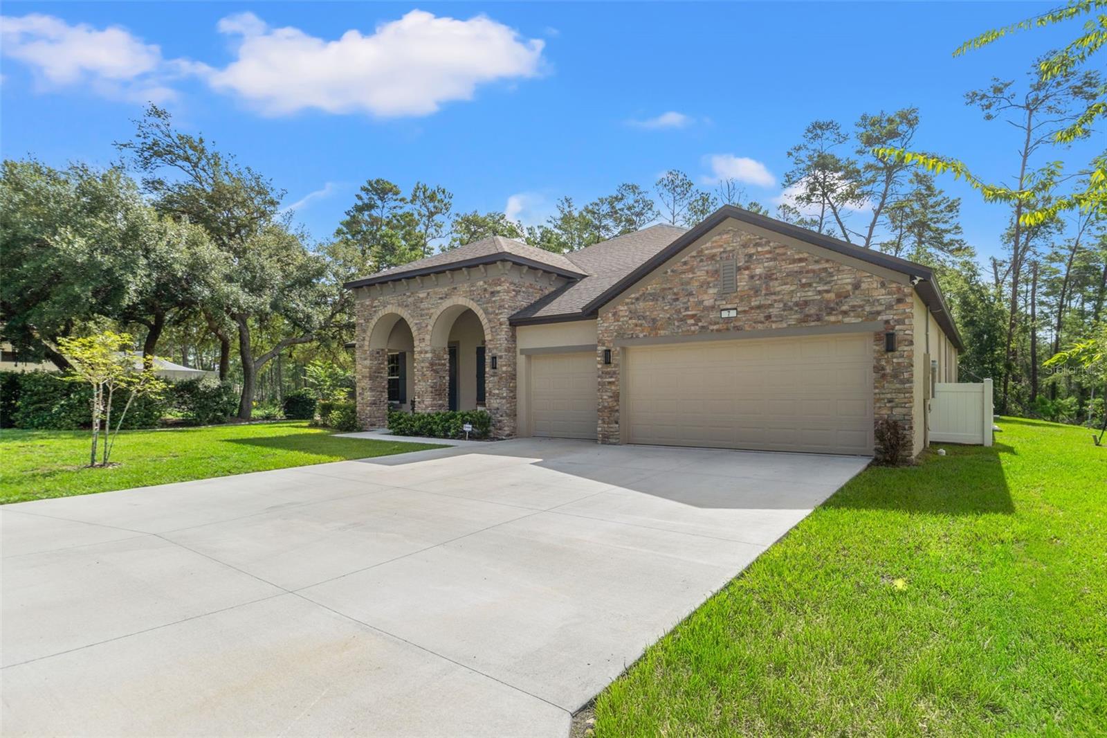 Image 2 of 59 For 7 Bellis Court
