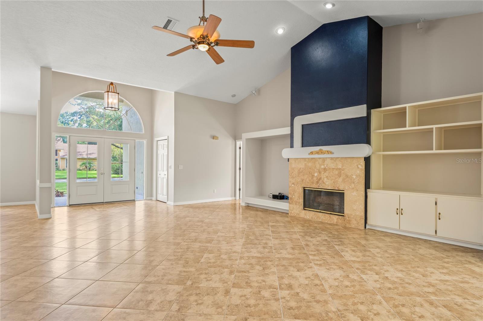 Image 13 of 74 For 2405 Prairie Place