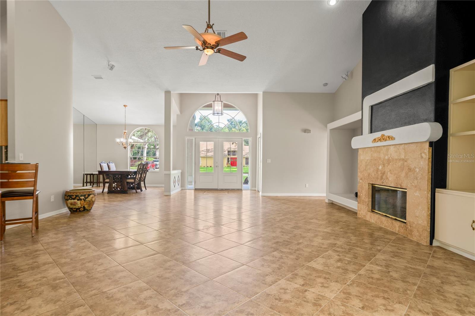 Image 14 of 74 For 2405 Prairie Place