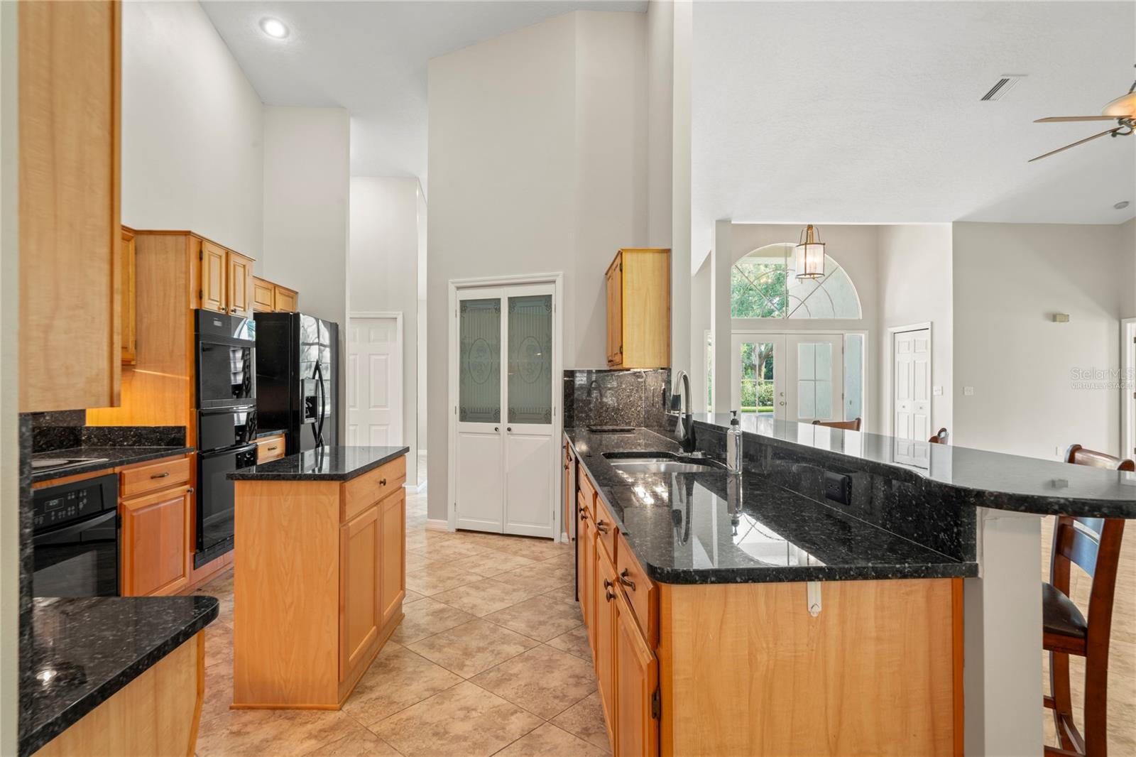 Image 17 of 74 For 2405 Prairie Place