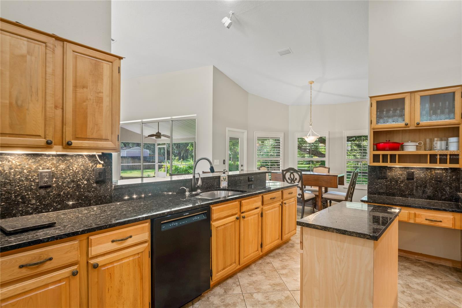 Image 19 of 74 For 2405 Prairie Place