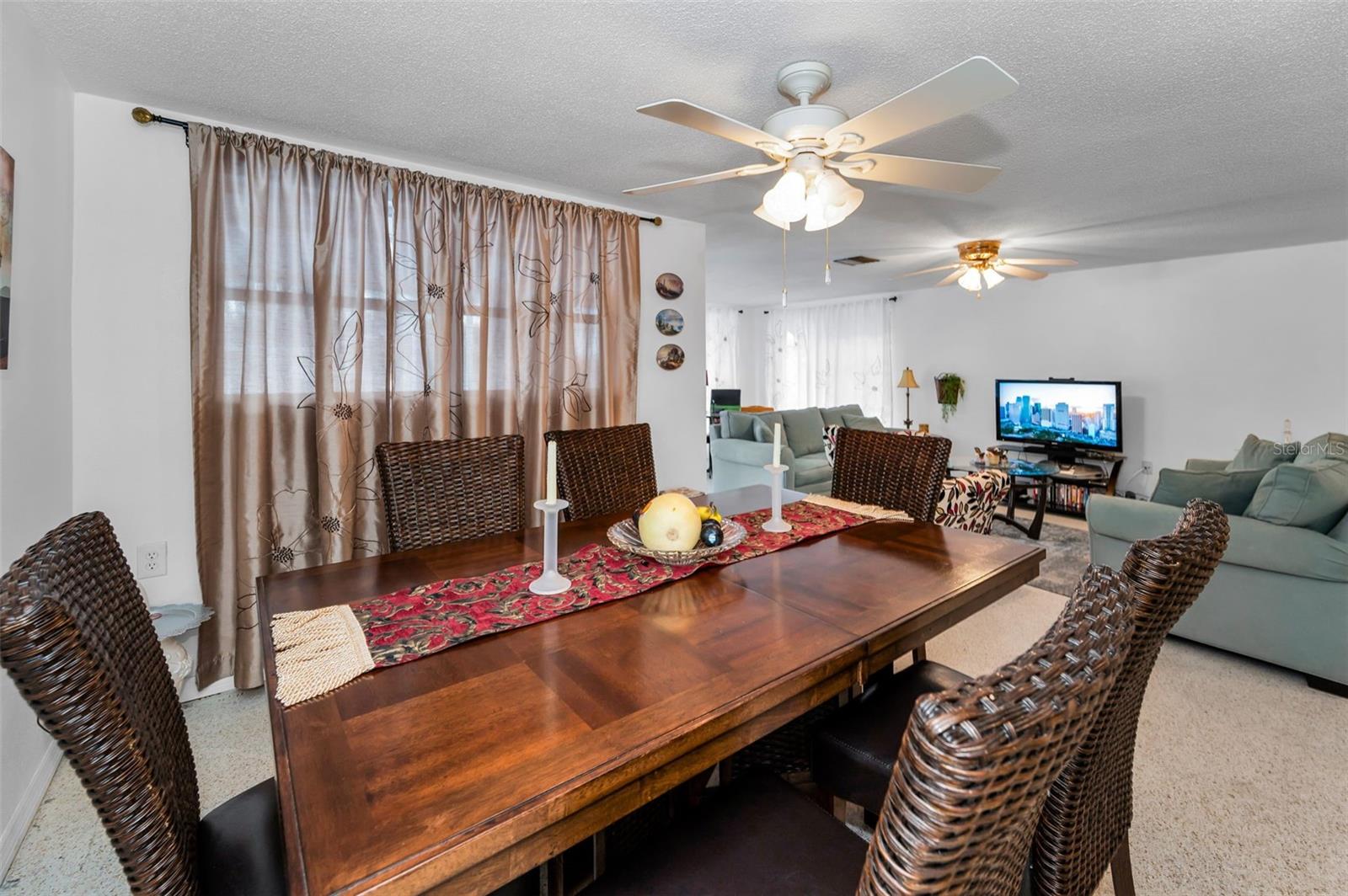 Image 13 of 56 For 7735 Canna Drive