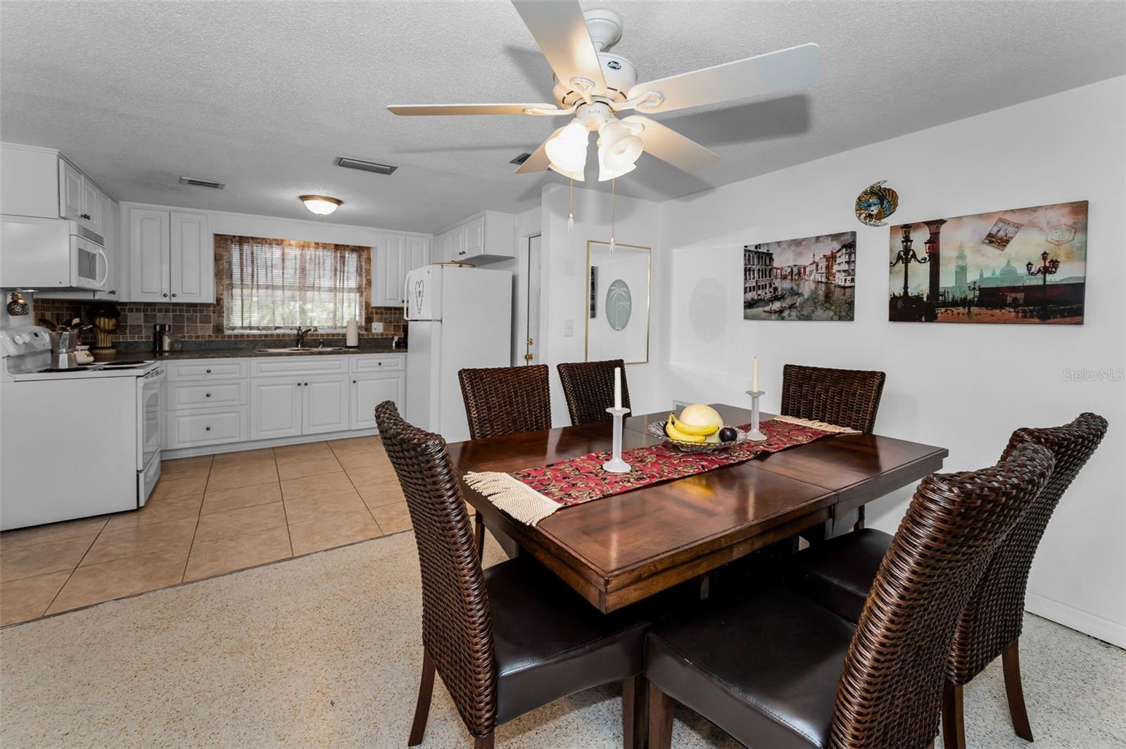 Image 15 of 56 For 7735 Canna Drive