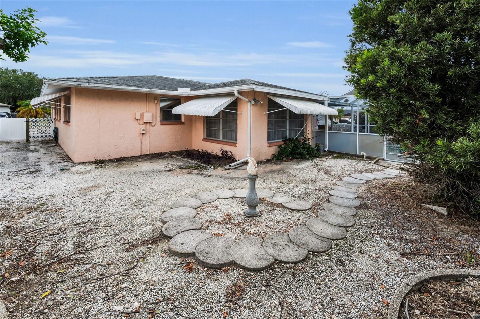 Image 42 of 56 For 7735 Canna Drive