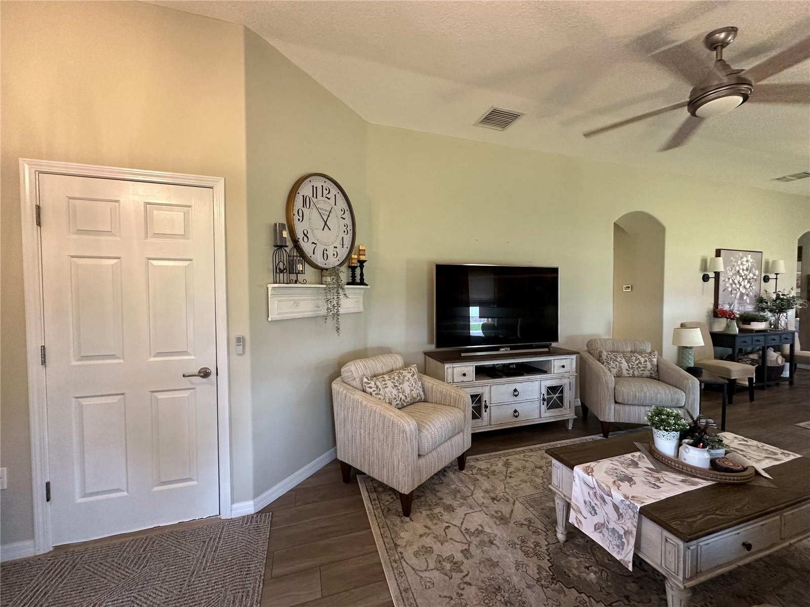 Image 8 of 73 For 18861 Water Lily Lane