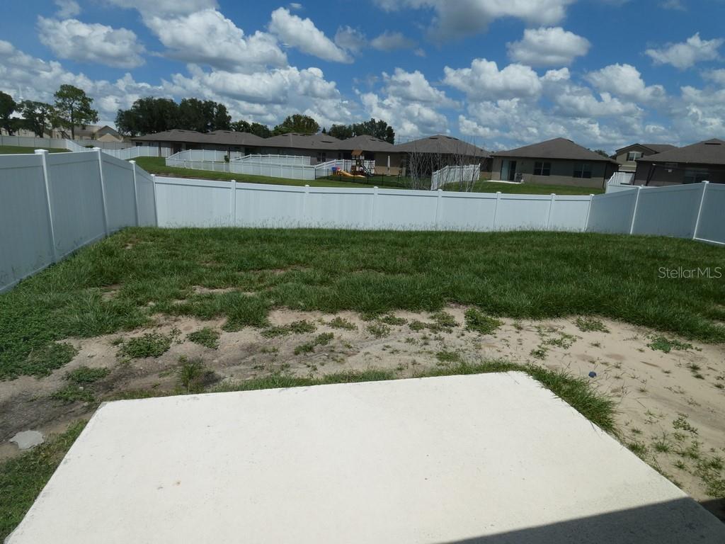 Image 17 of 32 For 8739 Micmac Court