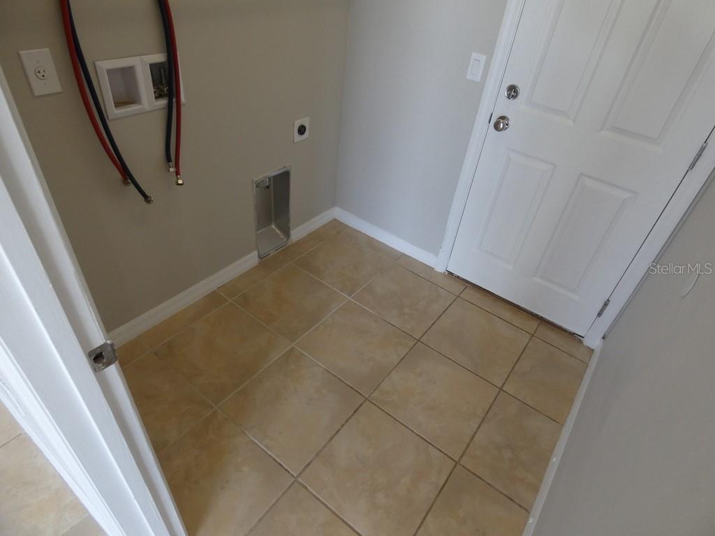 Image 19 of 32 For 8739 Micmac Court