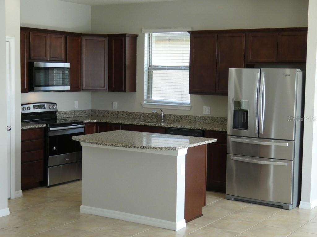 Image 27 of 32 For 8739 Micmac Court