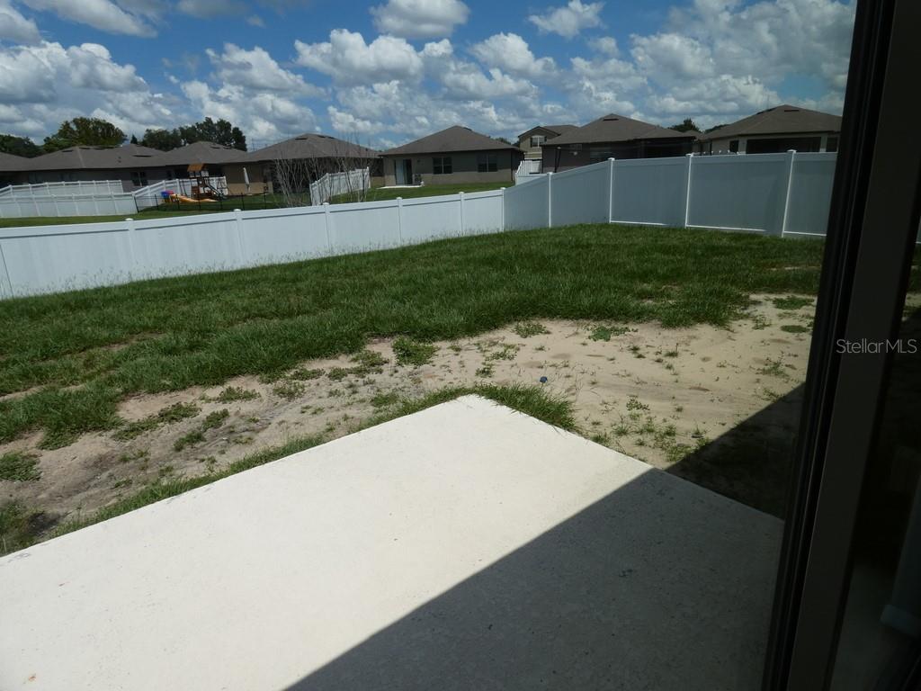 Image 28 of 32 For 8739 Micmac Court