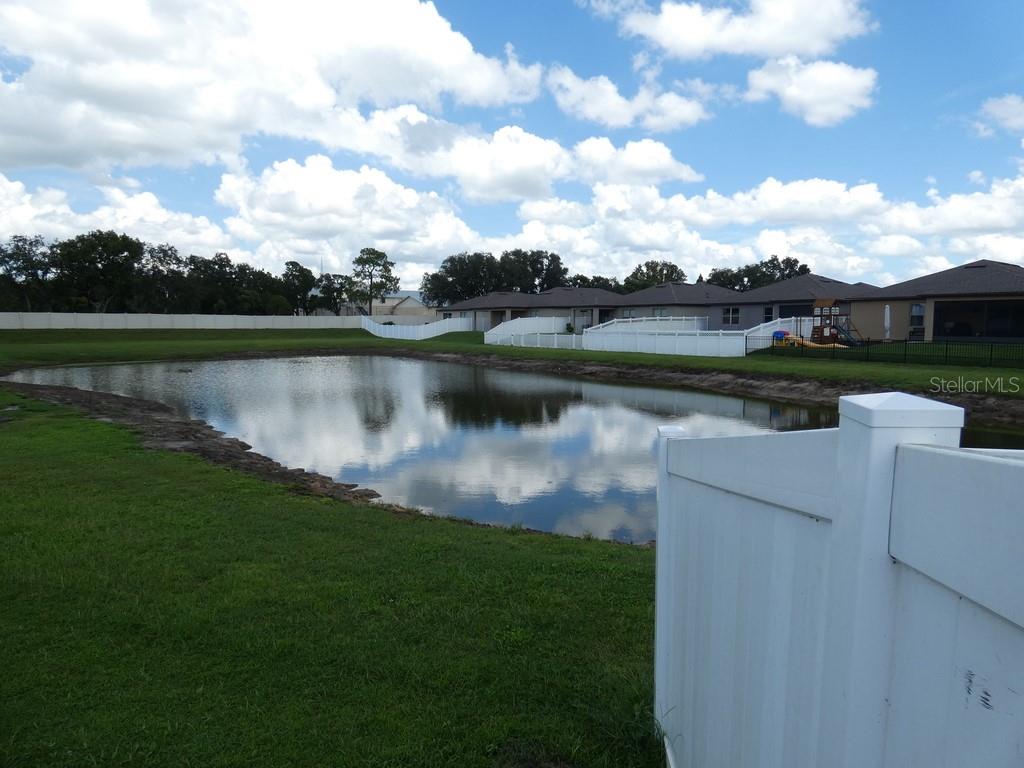 Image 4 of 32 For 8739 Micmac Court