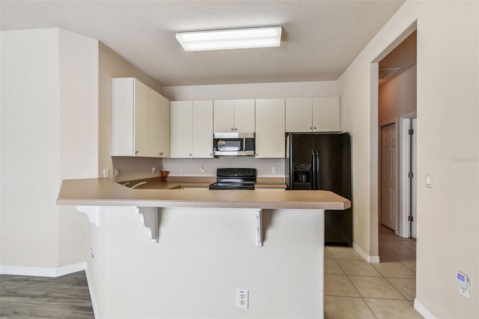 Image 13 of 70 For 8546 Corinthian Way