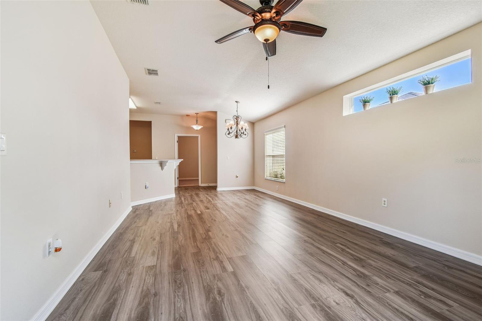 Image 25 of 70 For 8546 Corinthian Way