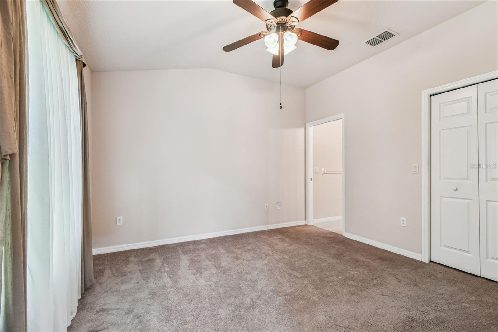 Image 27 of 70 For 8546 Corinthian Way