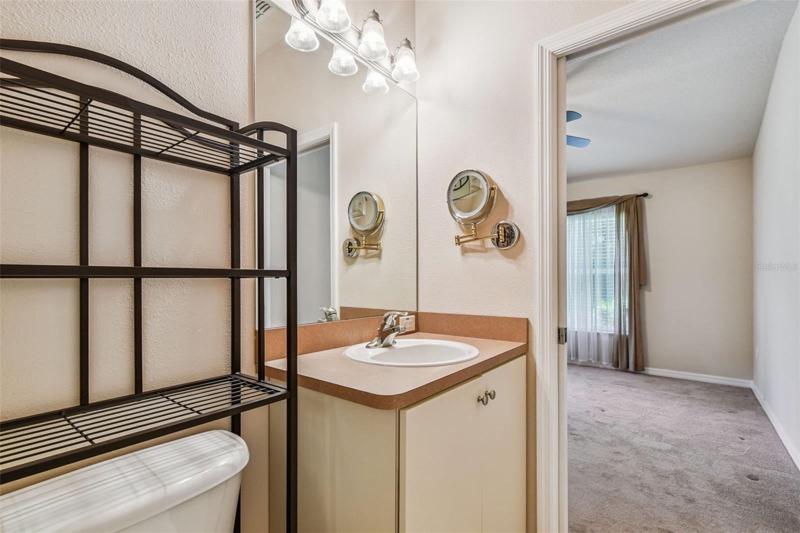 Image 32 of 70 For 8546 Corinthian Way
