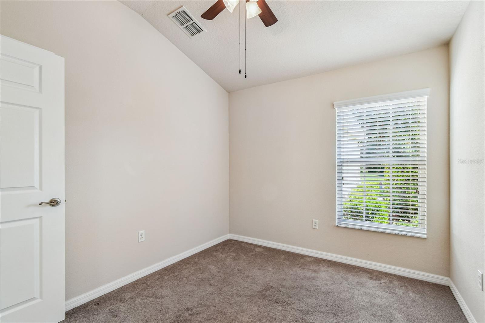 Image 37 of 70 For 8546 Corinthian Way