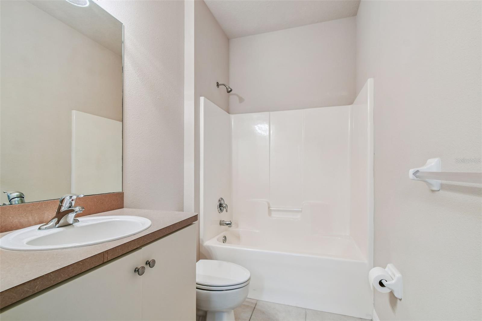Image 43 of 70 For 8546 Corinthian Way