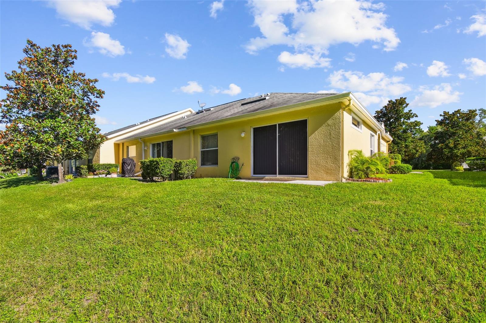 Image 49 of 70 For 8546 Corinthian Way
